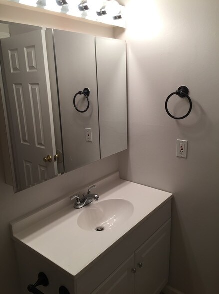 More Photos Of 17100 Clinton River Rd, Clinton Township Apartments For Sale