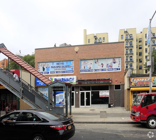 More Photos Of 1767 Southern Blvd, Bronx Storefront Retail Residential For Lease