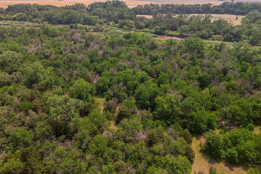 More Photos Of 9111 Long View Road, Burrton Land For Sale