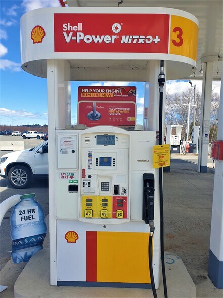 More Photos Of 110 Downeast Hwy, Ellsworth Convenience Store For Sale