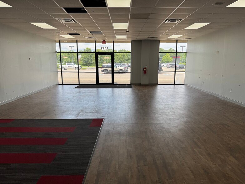 More Photos Of 3021-3055 W US Highway 36, Pendleton Unknown For Sale