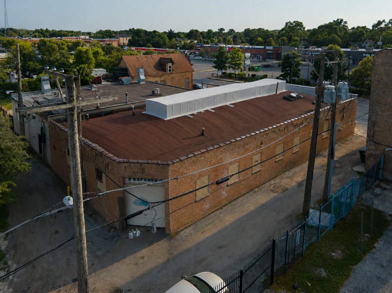 More Photos Of 6915 S Ashland Ave, Chicago General Retail For Sale