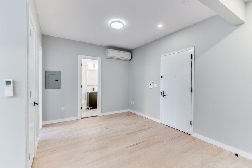 More Photos Of 2819 Clarendon Rd, Brooklyn Apartments For Sale