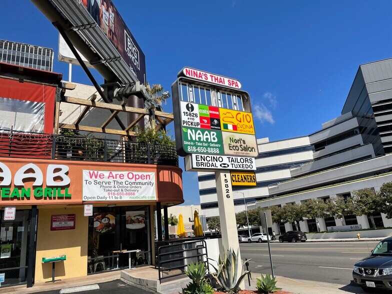 More Photos Of 15826 Ventura Blvd, Encino Unknown For Lease