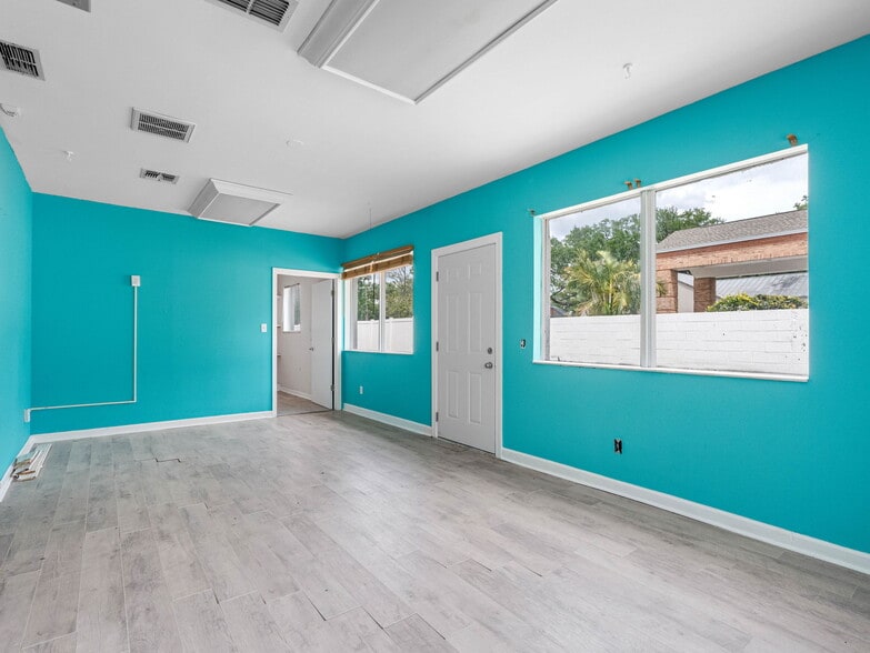 More Photos Of , Tampa Office For Sale