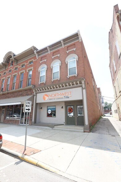 More Photos Of 113 W Main St, Circleville Office For Lease