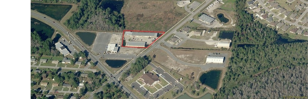 More Photos Of 880 SW Sisters Welcome Rd, Lake City Flex For Lease