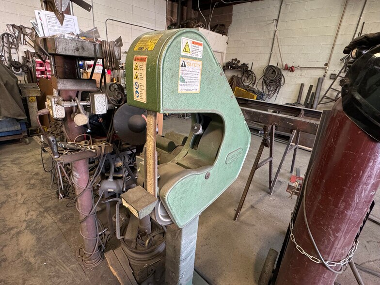 More Photos Of 2292 Cabrera Ave, San Bernardino Manufacturing For Sale