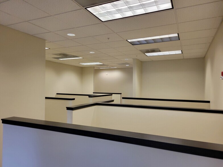 More Photos Of 446 NW 3rd St, Prineville Office For Lease