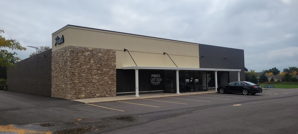 Primary Photo Of 545 Kenosha Ave, Walworth Freestanding For Lease