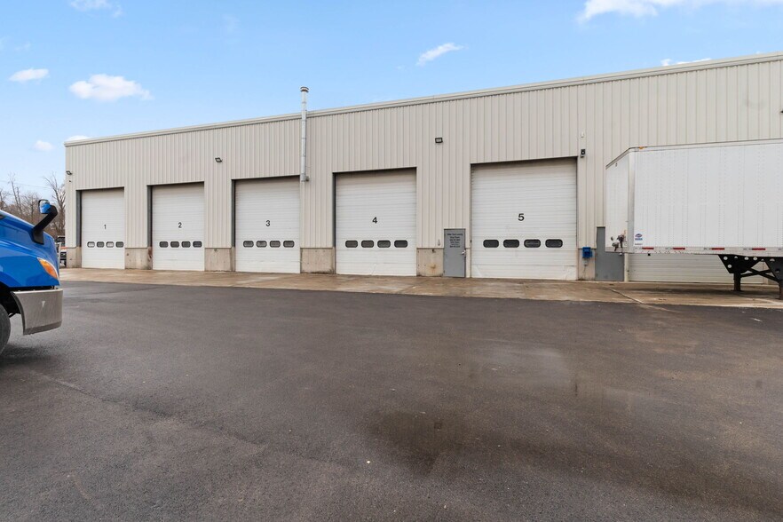 More Photos Of 40A Arnold st, Braintree Industrial For Sale