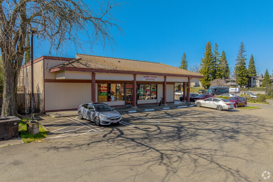 More Photos Of 500 Cirby Way, Roseville General Retail For Sale