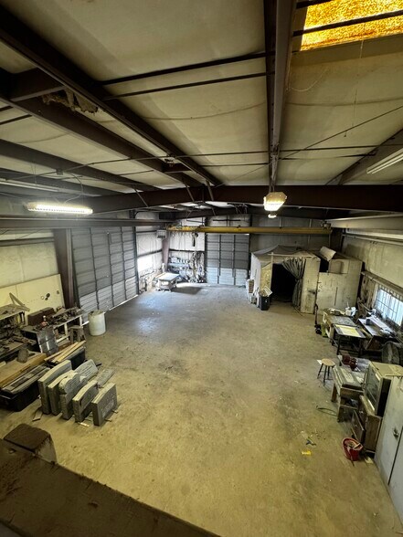 More Photos Of 300 Palm Dr, Corpus Christi Warehouse For Sale
