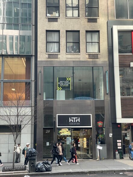 More Photos Of 20 E 42nd St, New York Apartments For Lease