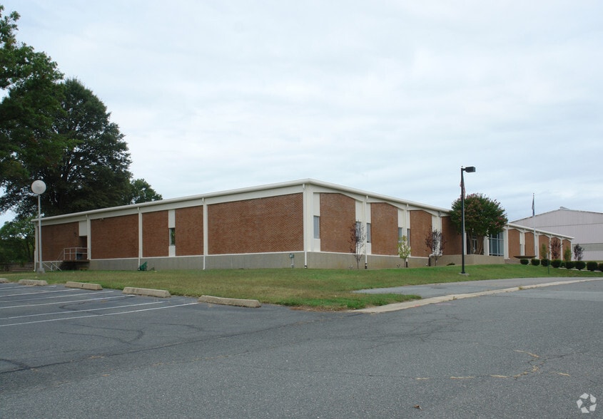 More Photos Of 10329 Stony Run Ln, Ashland Medical For Sale