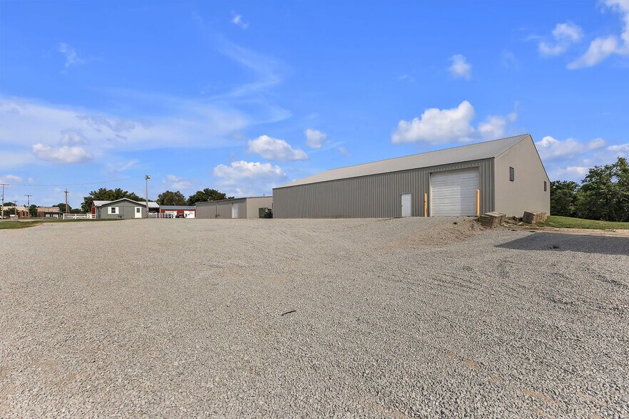 More Photos Of 1600 Park Lane Dr, Trenton Industrial For Sale