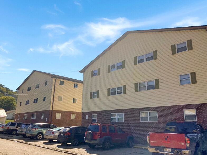 Primary Photo Of 800 4th Ave, Montgomery Apartments For Sale