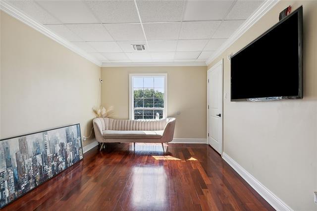 More Photos Of 301-303 S Broad St, New Orleans Office Residential For Sale