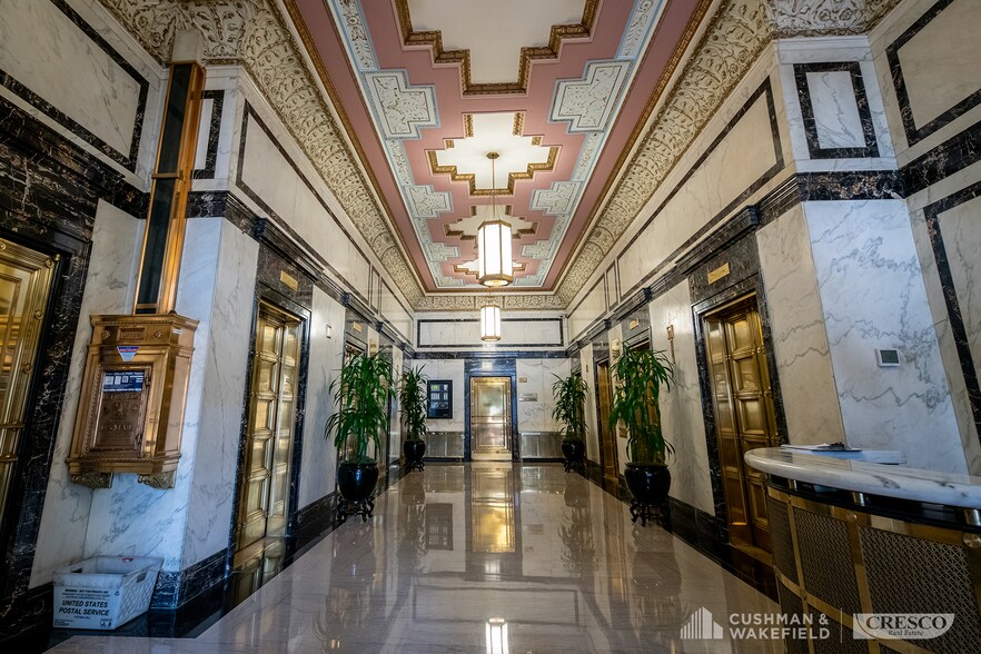 More Photos Of 1621 Euclid Ave, Cleveland Office For Lease