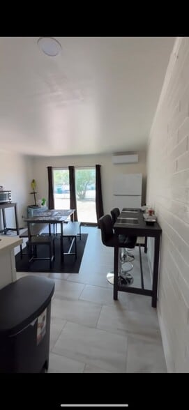 More Photos Of 305 N 5th Ave, Holbrook Apartments For Sale