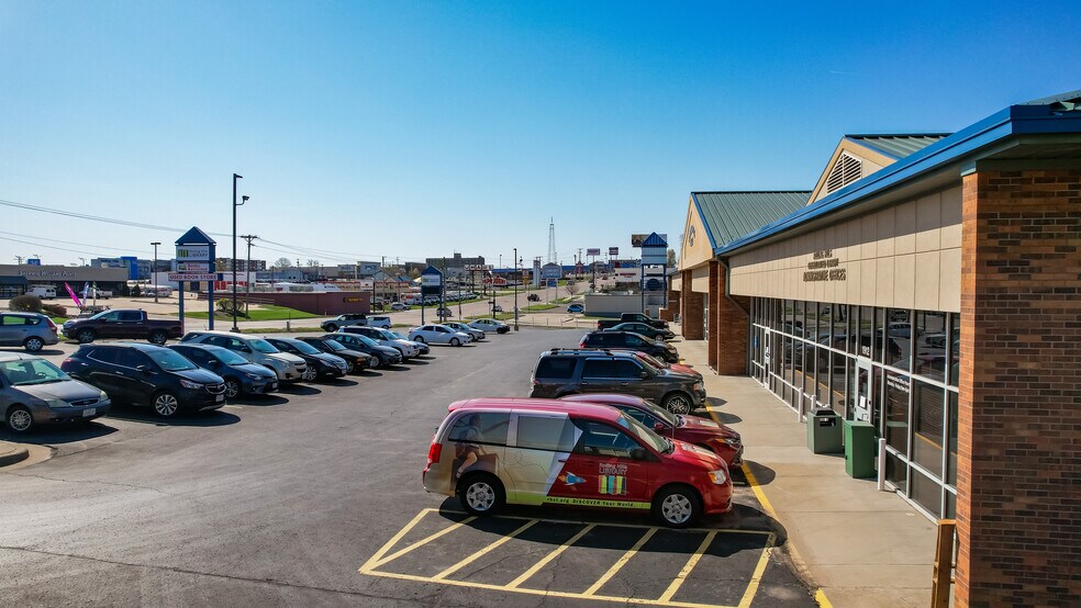 More Photos Of 1900 Belt hwy, Saint Joseph Department Store For Sale