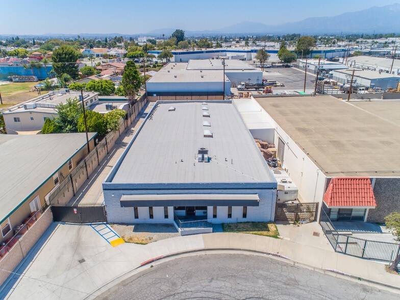 More Photos Of 1703 Floradale Ave, South El Monte Warehouse For Lease