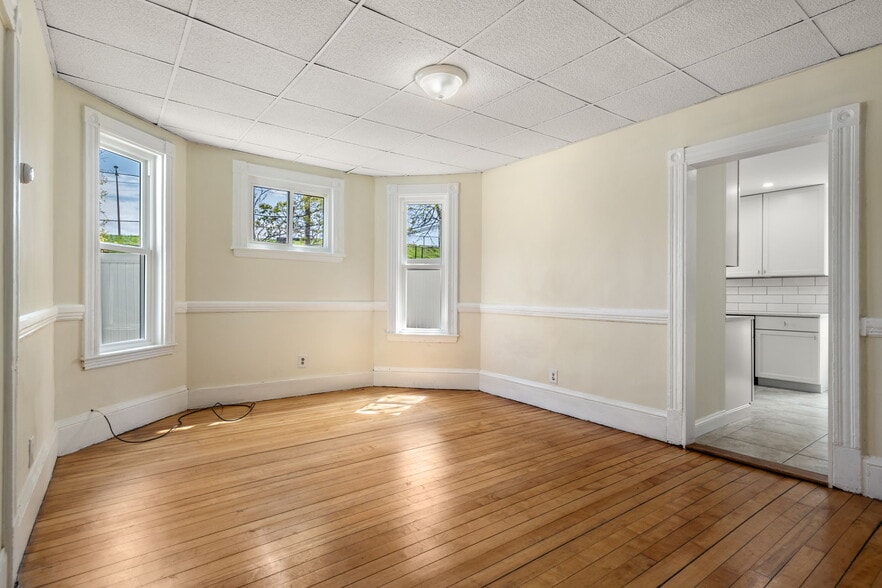 More Photos Of 10 Royal St, Boston Multifamily For Sale