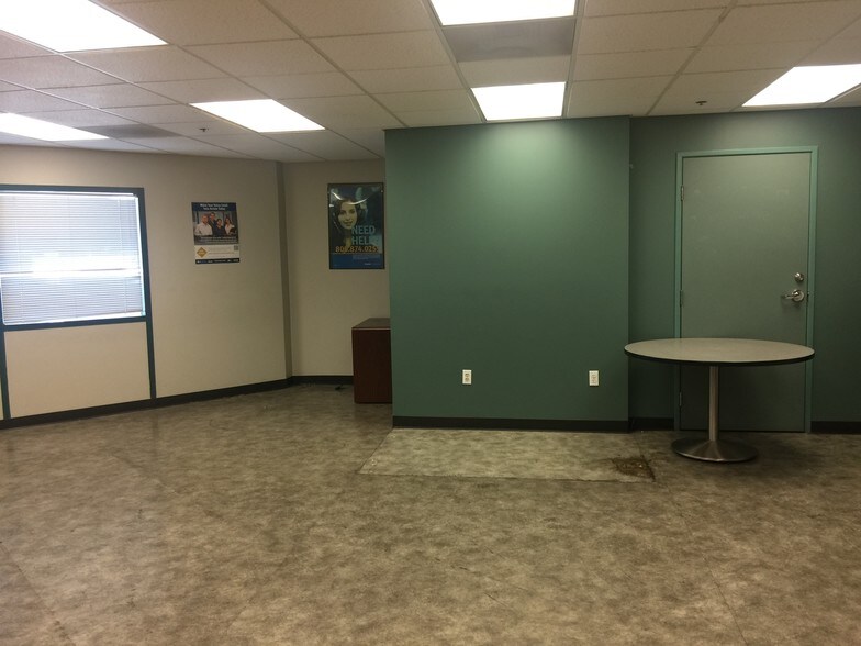 More Photos Of 1045 W Redondo Beach Blvd, Gardena Medical For Sale