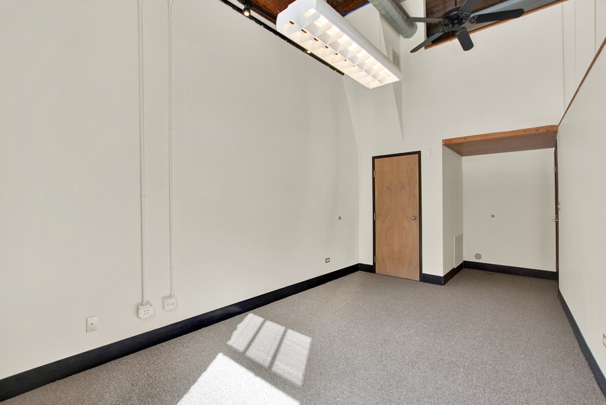 More Photos Of 1800 15th St, Denver Loft Creative Space For Sale