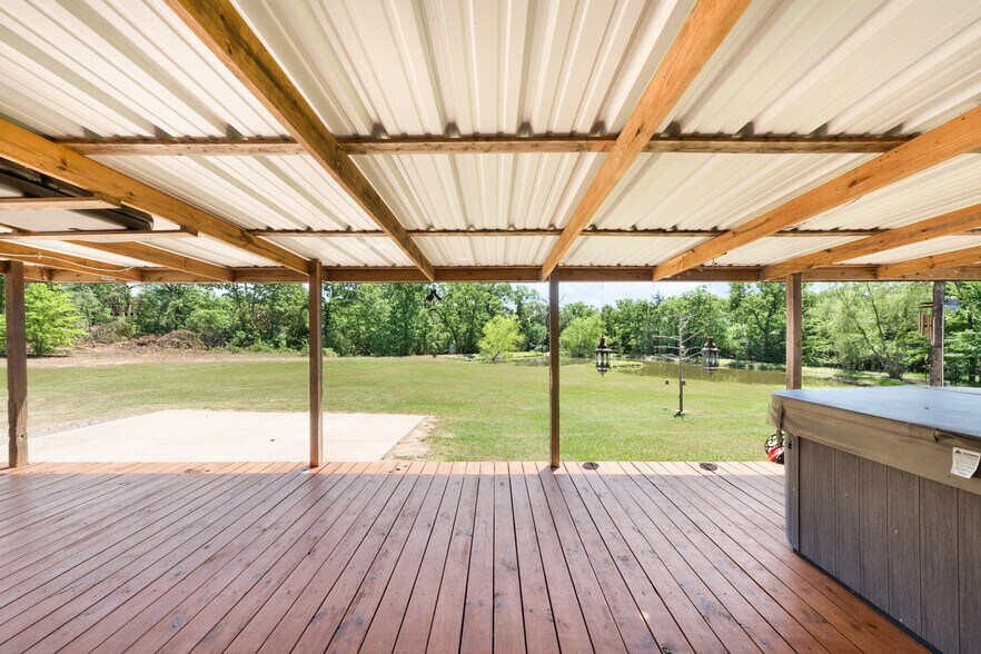More Photos Of 20741 State Highway 155 S, Flint Light Manufacturing For Sale