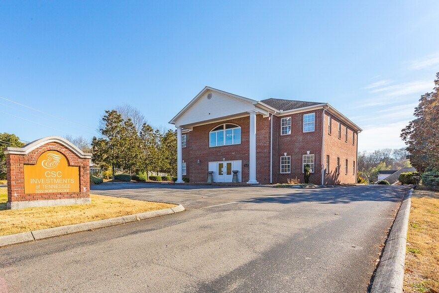 More Photos Of 3222 Ocoee St, Cleveland Medical For Sale