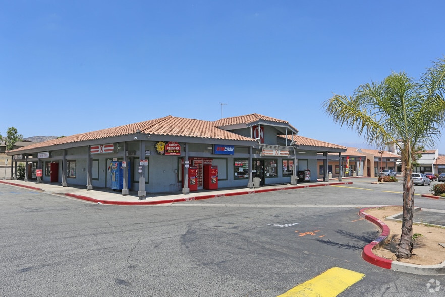 Primary Photo Of 12220 Pigeon Pass Rd, Moreno Valley General Retail For Lease