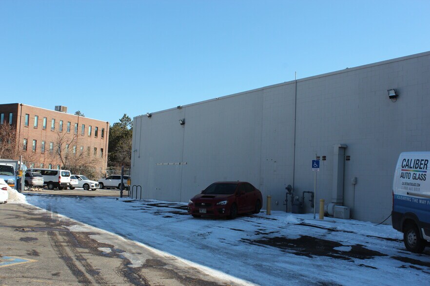 More Photos Of 2950 S Havana St, Aurora Unknown For Lease