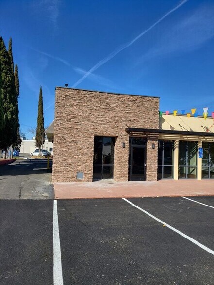 More Photos Of 5133 Madison Ave, Sacramento Freestanding For Lease