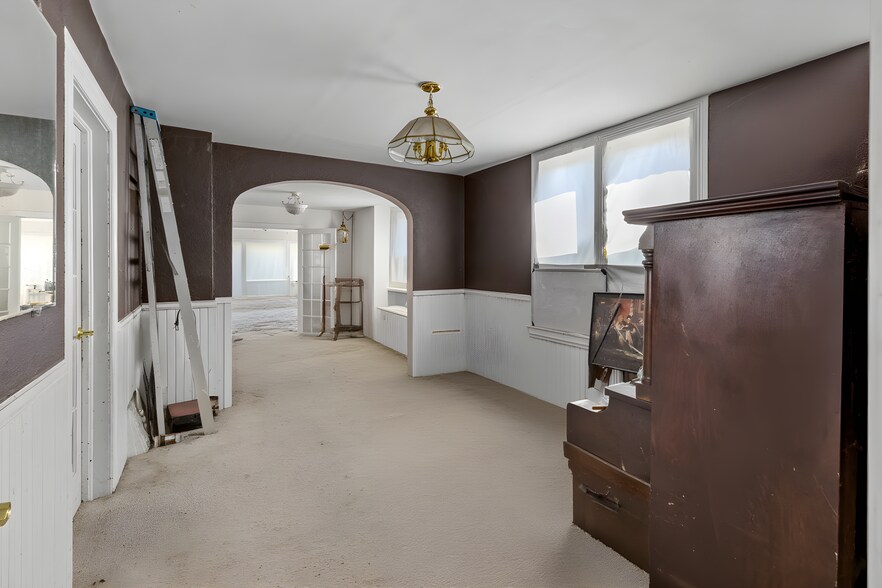More Photos Of 1445 S Cloverdale St, Seattle Land For Sale