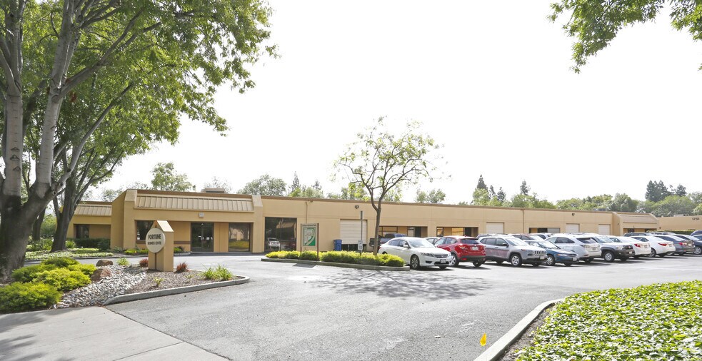 More Photos Of 2290 Ringwood Ave, San Jose Service For Lease