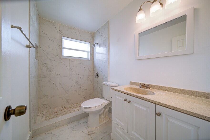 More Photos Of 7358 SW 23rd St, Miami Multifamily For Sale