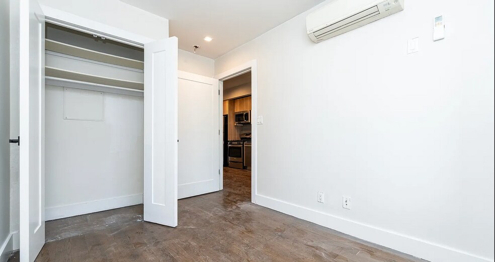 More Photos Of 1929 Putnam Ave, Ridgewood Apartments For Sale