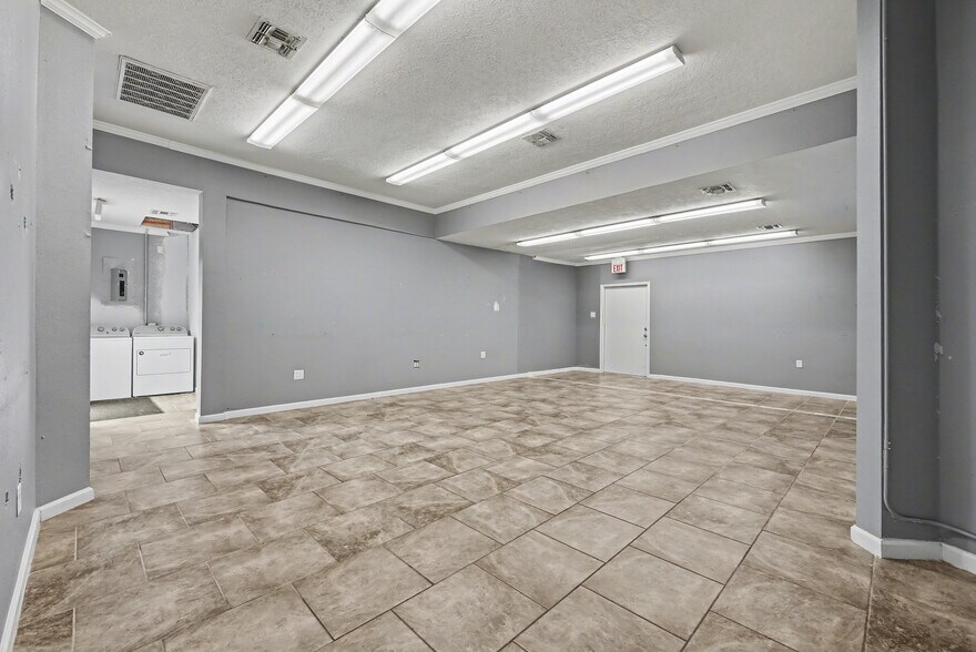 More Photos Of 1227 S College Ave, Bryan Office For Sale