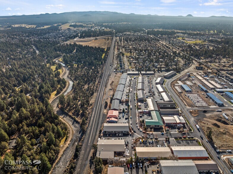 More Photos Of 20680 Carmen Loop, Bend Warehouse For Sale