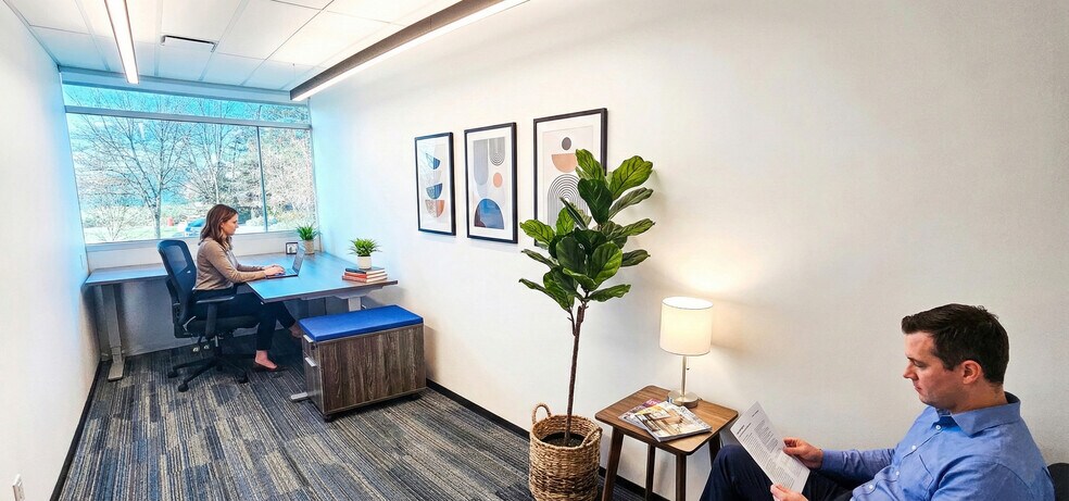 More Photos Of 252 W Esplanade, North Vancouver Coworking Space