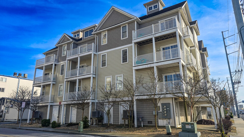 More Photos Of 5906-5908 Coastal Hwy, Ocean City Apartments For Sale