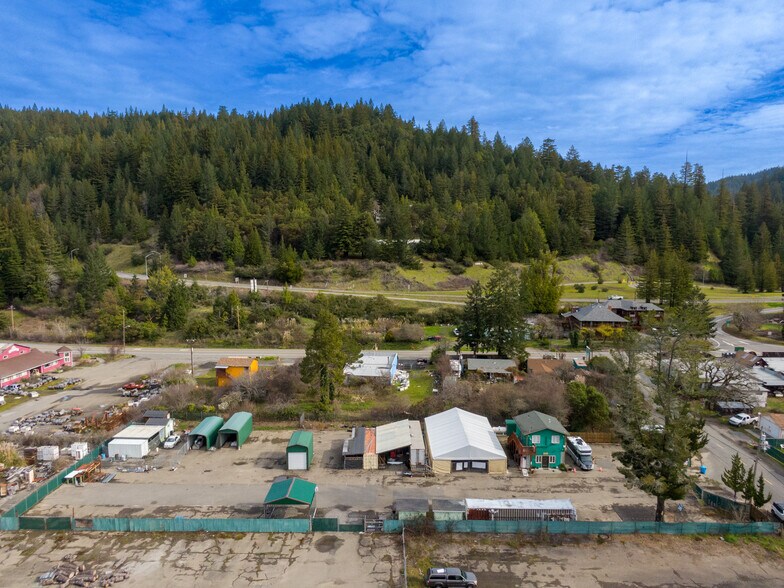 More Photos Of 55 Myers Ave, Myers Flat Manufacturing For Sale