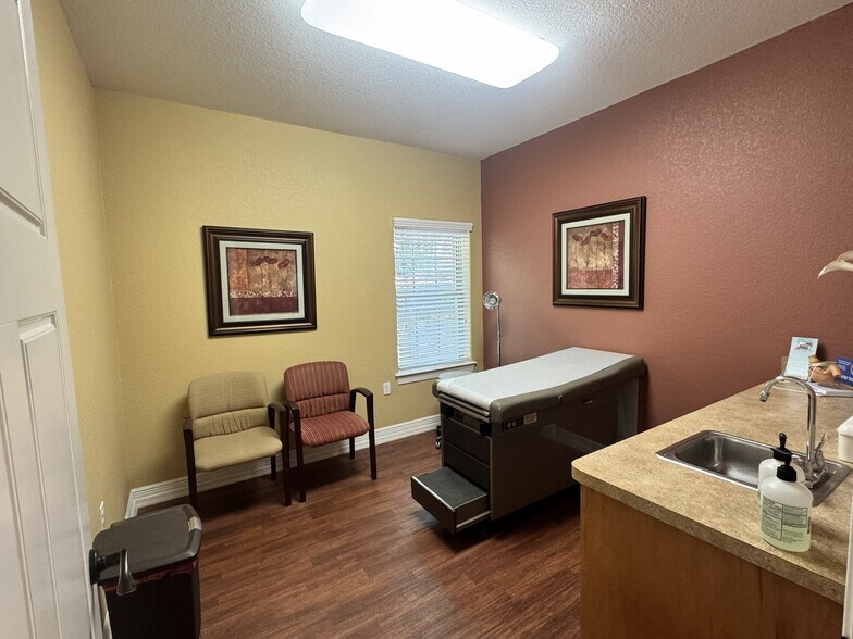 More Photos Of 1910 Buford Blvd, Tallahassee Office For Lease