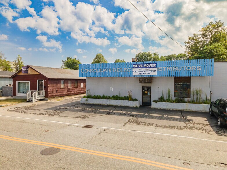 More Photos Of 66 Ralston St, Keene Distribution For Sale
