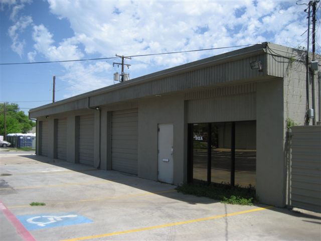 More Photos Of 512 W Prairie St, Arlington Service For Lease