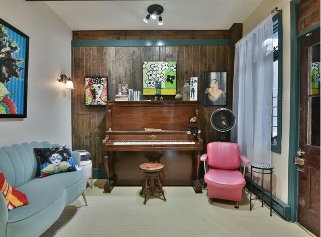 More Photos Of 87 Rue Saint-Jean, Longueuil Apartments For Sale