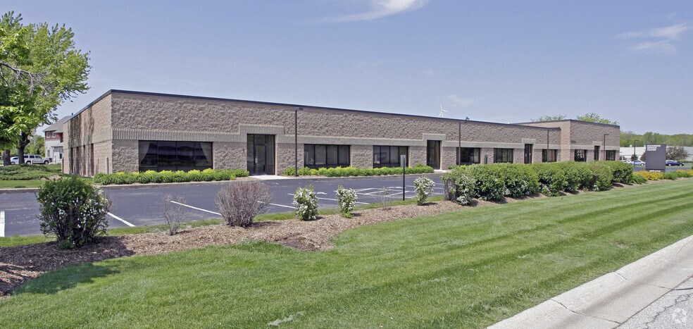 More Photos Of W238N1645 Rockwood Dr, Waukesha Light Distribution For Sale