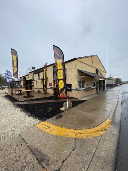 More Photos Of 2401 Central Ave, Lake Station Storefront Retail Residential For Sale