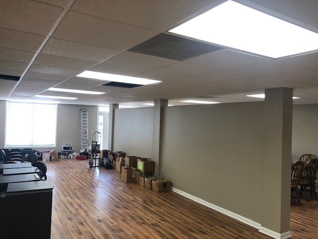 More Photos Of 366 New Byhalia Rd, Collierville Medical For Lease